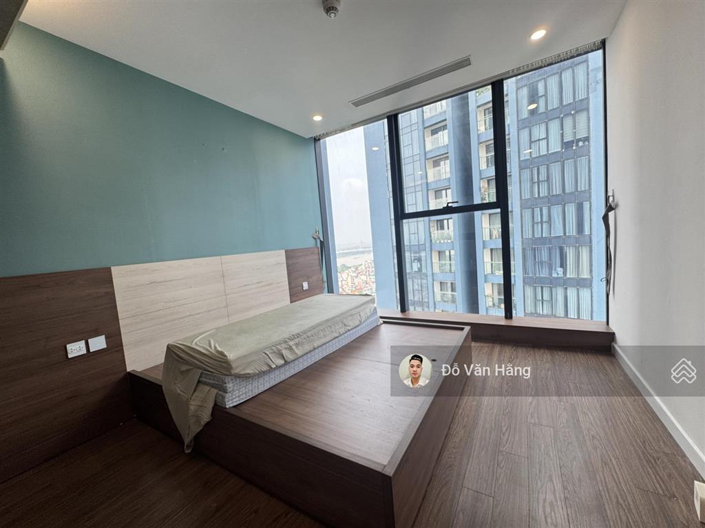 Cho thuê nhanh căn 3 ngủ full đồ sunshine city vào được ngay 24 triệu/tháng