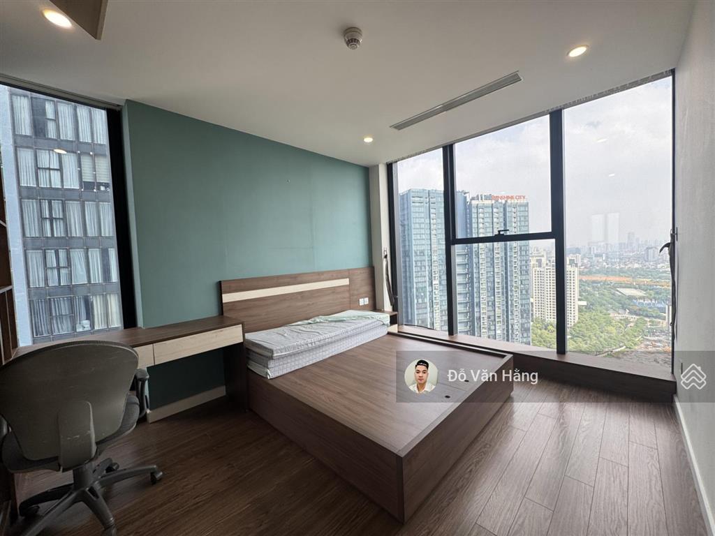Cho thuê nhanh căn 3 ngủ full đồ sunshine city vào được ngay 24 triệu/tháng