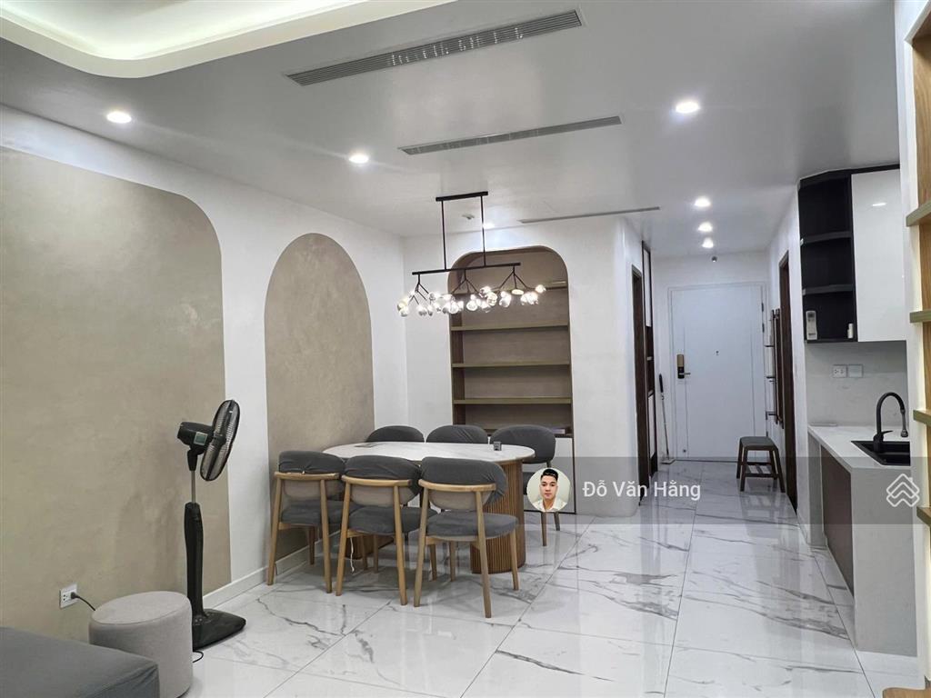 Cho thuê nhanh căn 2 ngủ full đồ sunshine city giá chỉ 17,5 triệu  vào được ngay