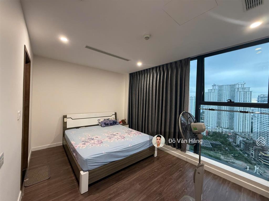 Cho thuê nhanh căn góc 3 ngủ full đồ sunshine city 20 triệu/tháng vào được ngay