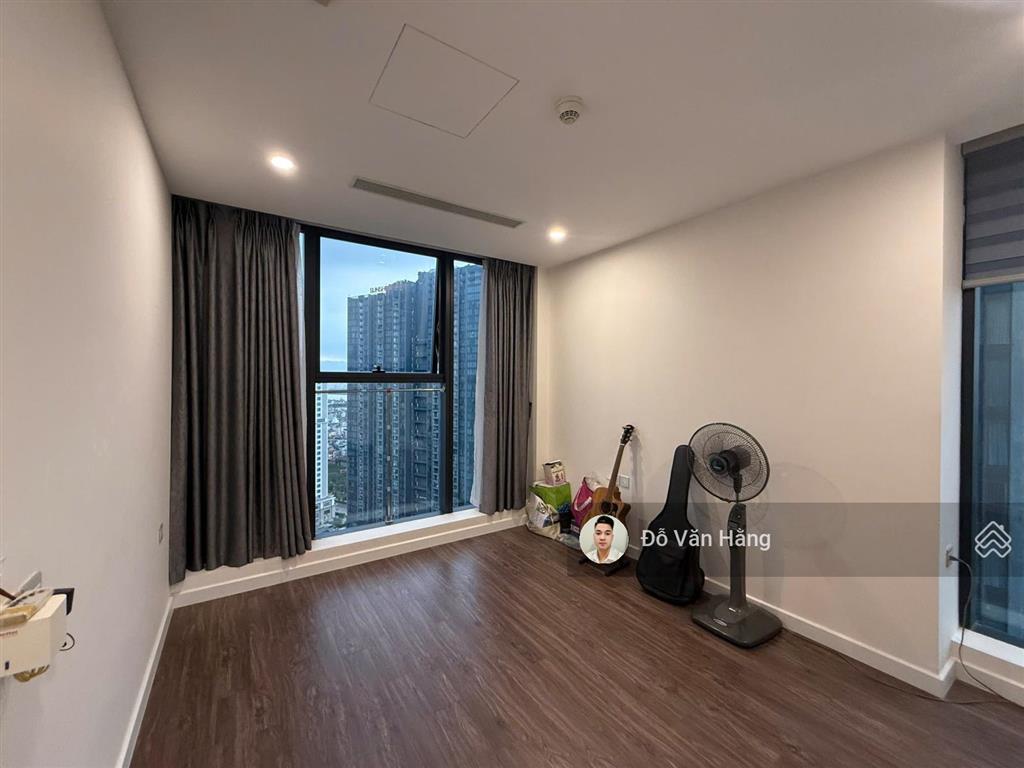 Cho thuê nhanh căn góc 3 ngủ full đồ sunshine city 20 triệu/tháng vào được ngay