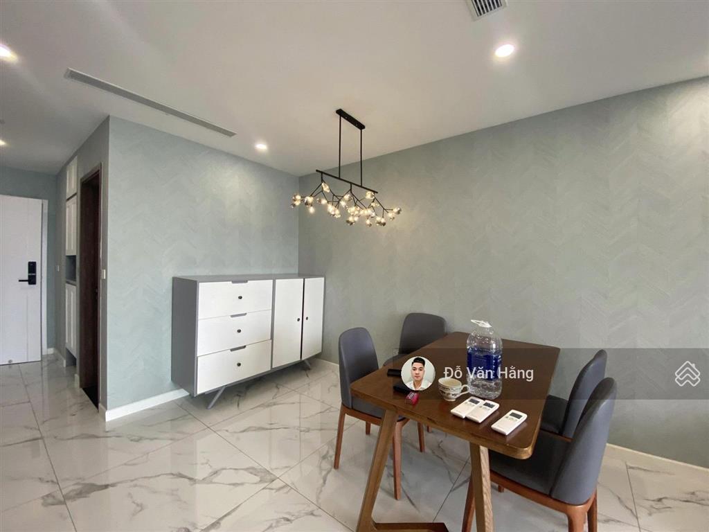 Cho thuê nhanh căn 2 ngủ full đồ sunshine city tầng cao 80m2
