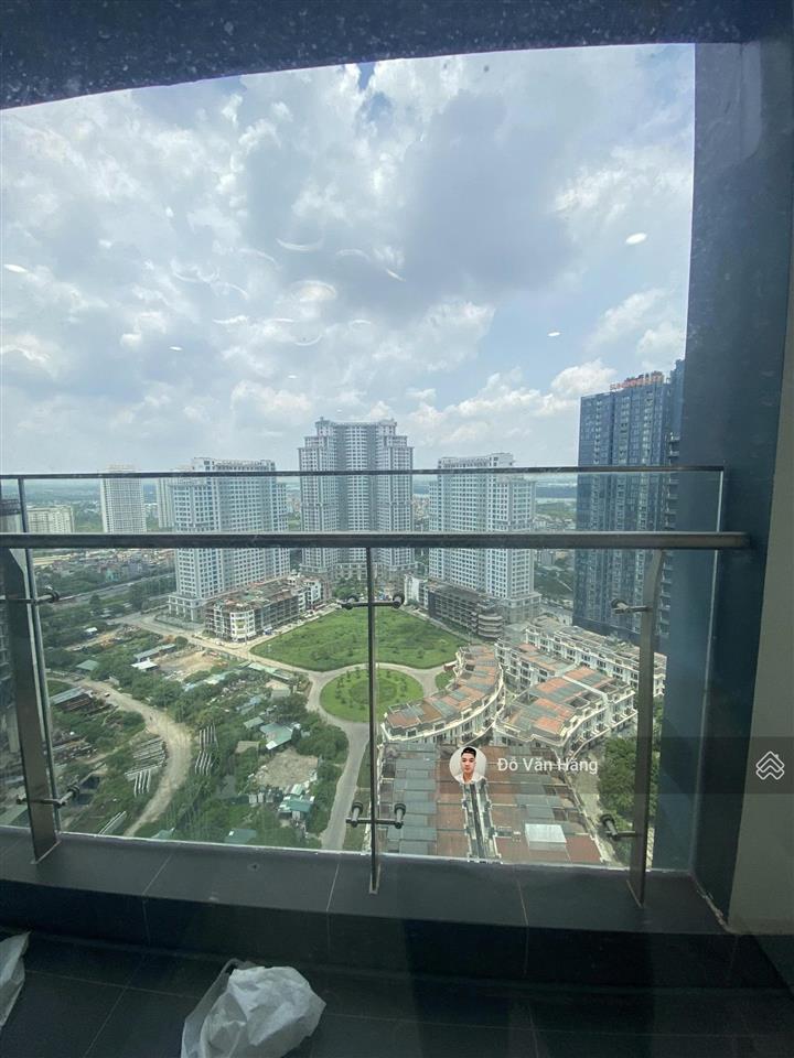 Cho thuê nhanh căn 2 ngủ full đồ sunshine city tầng cao 80m2