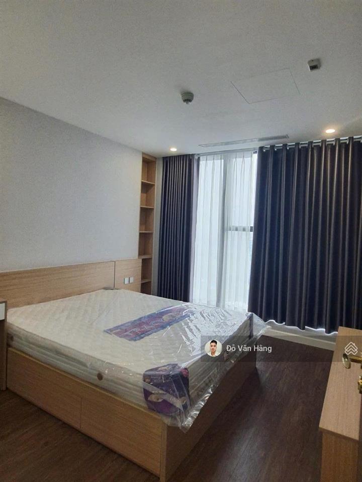 Bán gấp căn 3 ngủ full nội thất sunshine city ban công đông nam tầng cao  giá 9,9 tỷ