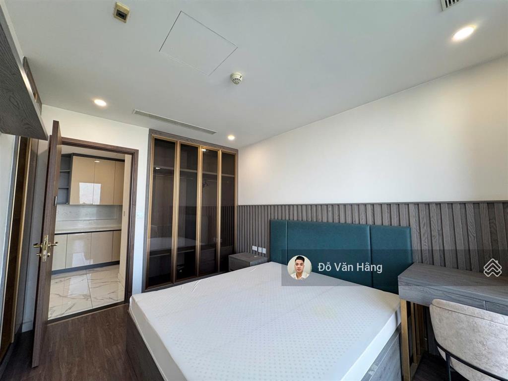 Bán nhanh căn 3 ngủ, 105m2 full đồ sunshine city view sông hồng  sổ đỏ sang tên