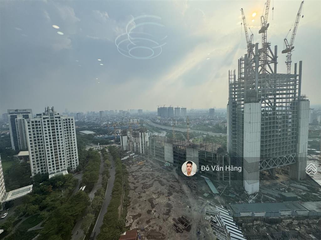 Cho thuê căn góc 3 ngủ full đồ sunshine city  giá 26 triệu vào được ngay