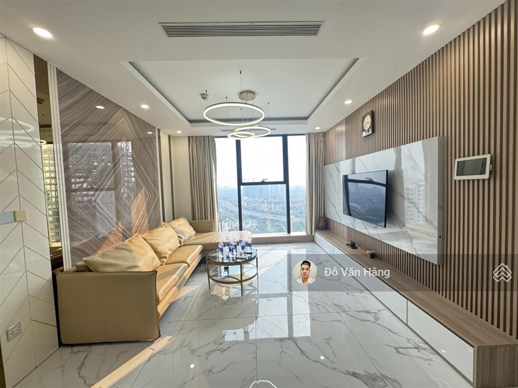 Cho thuê căn góc 3 ngủ full đồ sunshine city  giá 26 triệu vào được ngay