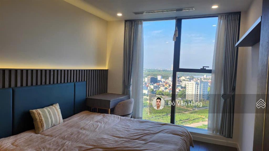 Bán nhanh căn 3 ngủ full đồ sunshine city tầng đẹp giá 9,6 tỷ  sổ đỏ sang tên