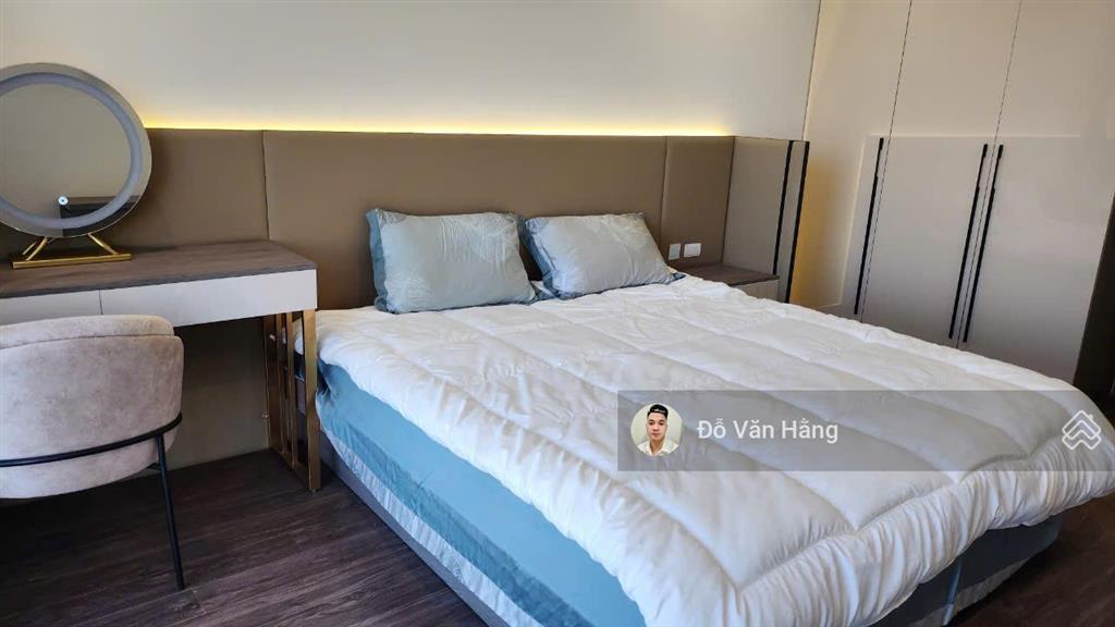 Bán nhanh căn 3 ngủ full đồ sunshine city tầng đẹp giá 9,6 tỷ  sổ đỏ sang tên