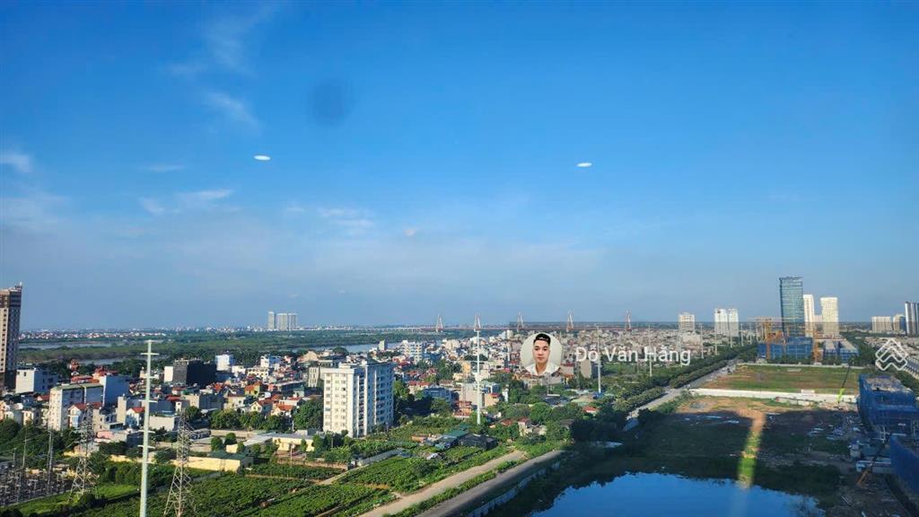 Bán nhanh căn 3 ngủ full đồ sunshine city tầng đẹp giá 9,6 tỷ  sổ đỏ sang tên