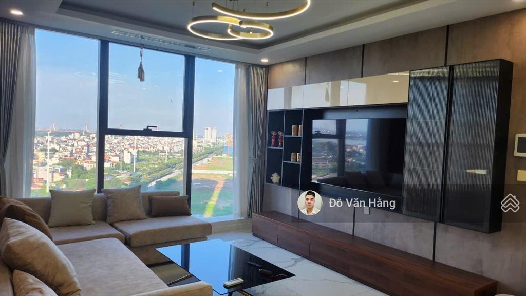 Bán nhanh căn 3 ngủ full đồ sunshine city tầng đẹp giá 9,6 tỷ  sổ đỏ sang tên