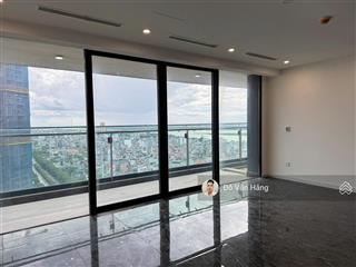 Cho thuê căn 4 ngủ đồ cơ bản sunshine golden river 211m2