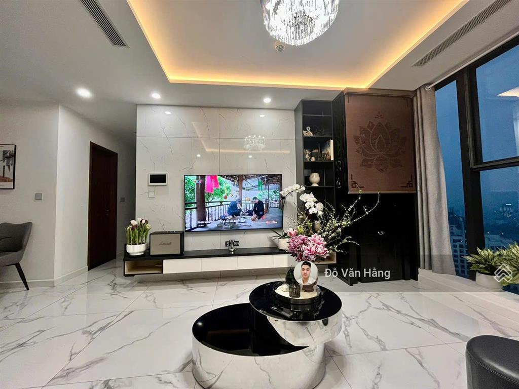 Bán nhanh căn 3 ngủ full đồ sunshine city view công viên  10,2 tỷ sổ đỏ sang tên