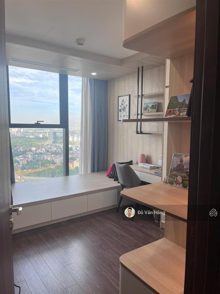 Bán nhanh căn 3 ngủ full đồ sunshine city view công viên  10,2 tỷ sổ đỏ sang tên