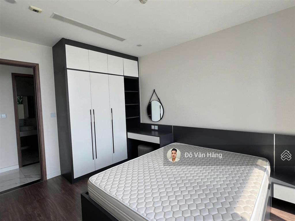 Cho thuê nhanh căn 3 ngủ full đồ tầng cao view sông hồng sunshine city giá 27 triệu/tháng