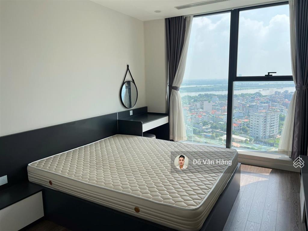 Cho thuê nhanh căn 3 ngủ full đồ tầng cao view sông hồng sunshine city giá 27 triệu/tháng