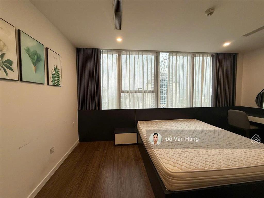 Bán gấp căn góc 3 ngủ full đồ sunshine city hướng mát  9,2 tỷ sổ đỏ sang tên