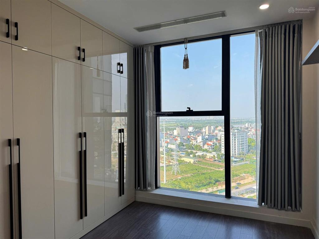 Bán gấp căn 3 ngủ full đồ 105m2 sunshine city view công viên, giá 9 tỷ  sổ đỏ sang tên
