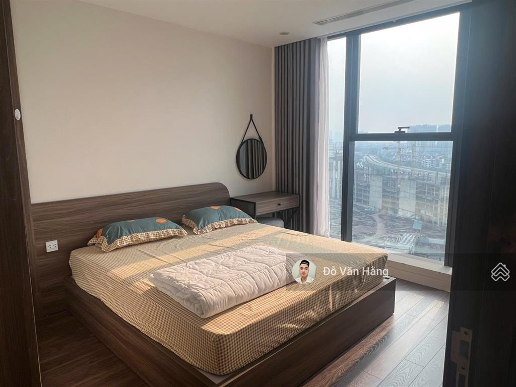 Bán nhanh căn 3 ngủ full đồ sunshine city 89m2 giá 8 tỷ sổ đỏ sang tên