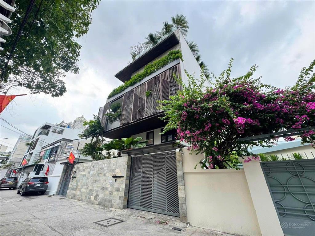 Bán nhà biệt thự đẹp đường trần khắc chân, p. tân định. 13m x 20m, hầm 5 tầng. giá 95 tỷ