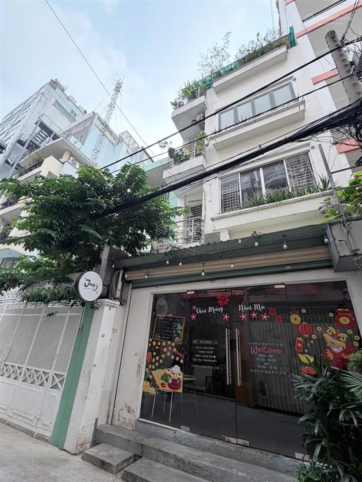 Bán nhà hẻm xe hơi sát mặt tiền nguyễn thị minh khai,p.sài gòn, 4.9m x 9.5m,trệt 3 lầu. chỉ 14 tỷ