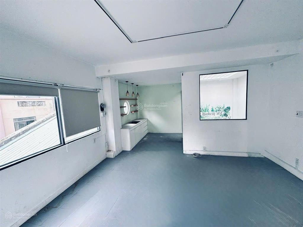 Bán nhà hẻm xe hơi sát mặt tiền nguyễn thị minh khai,p.sài gòn, 4.9m x 9.5m,trệt 3 lầu. chỉ 14 tỷ