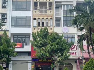 Cần bán nhà mặt tiền đường phan xích long, p.cầu kiệu. 4m x 16m, trệt 5 lầu, hđt 60tr. chỉ 38 tỷ tl