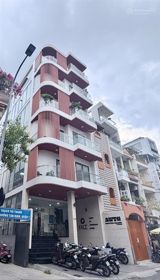 Bán tòa nhà góc 2 mặt tiền đường thạch thị thanh,p.tân định,6m x 18m,hầm 6 tầng,hđt 13tr. giá 68 tỷ