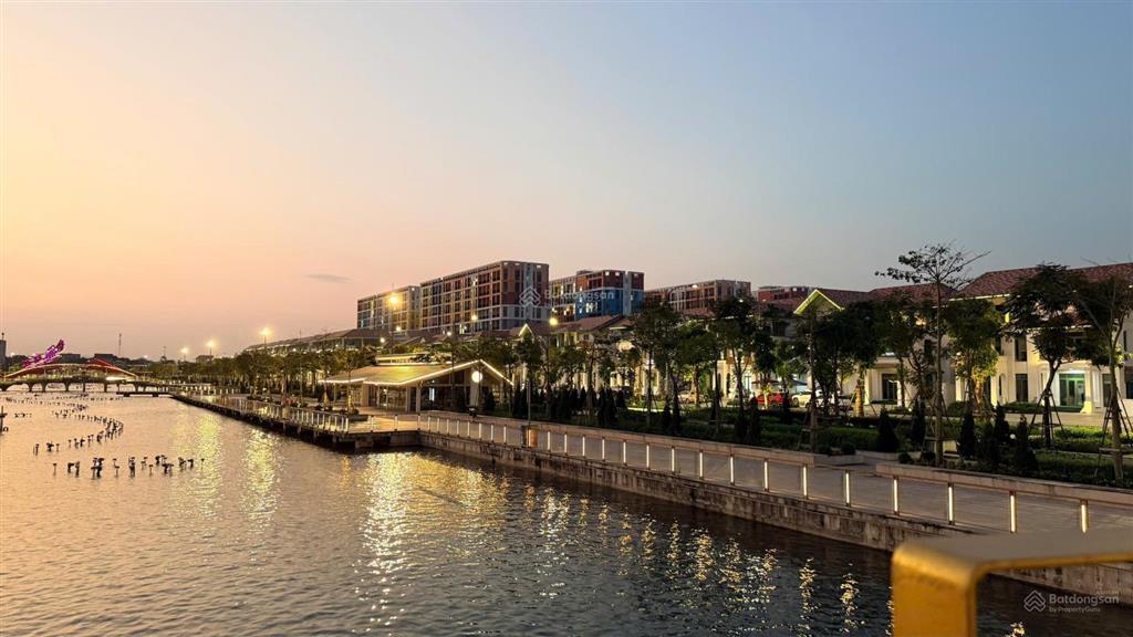 Bán np tại sun urban city, 8,7 tỷ, 112m2, 8pn, 6wc, 4 tầng, mặt tiền 8m