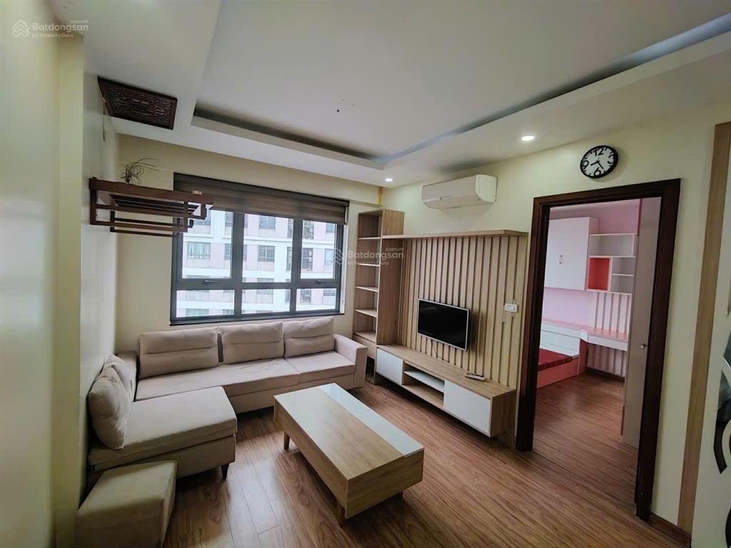 Gia đình cần bán nhanh căn 2pn góc 2 mặt thoáng tại thái hà  bộ công an  43 phạm văn đồng