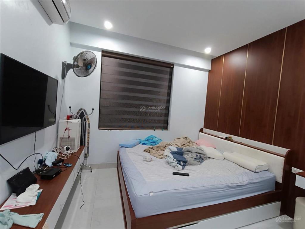 Chính chủ bán nhanh căn 2pn tòa ct4  thái hà. 43 phạm văn đồng