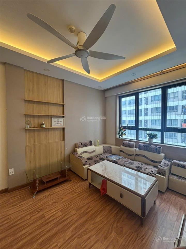 Bán cc 70m2, 2pn, 2wc tại ct thái hà  43 phạm văn đồng. giá 4,5 tỷ