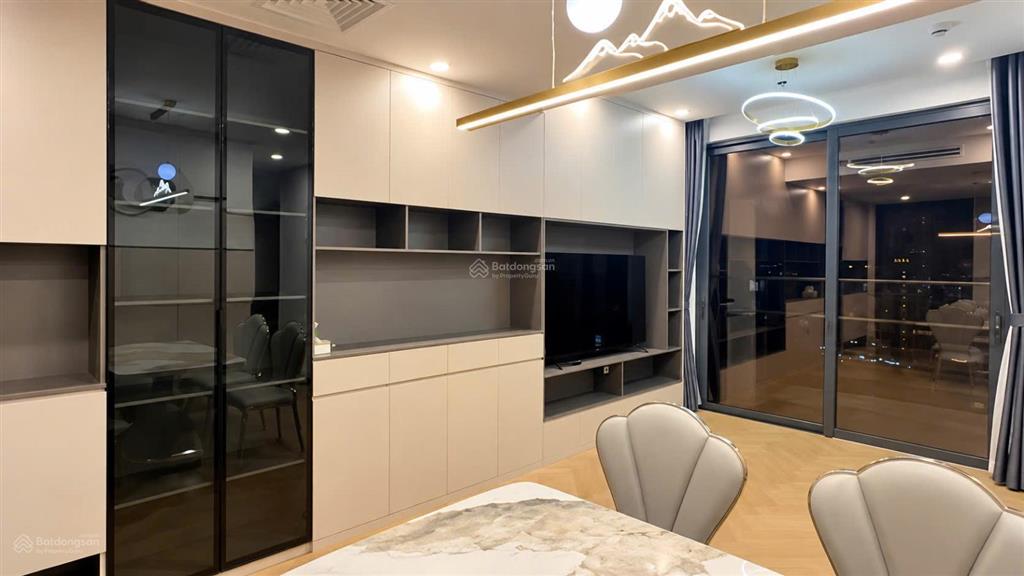 Cần bán gấp căn góc 2 phòng ngủ lumiere 76m2 giá tốt đầu tư chỉ 11 tỷ,  ngay em hiền 0903 037 ***