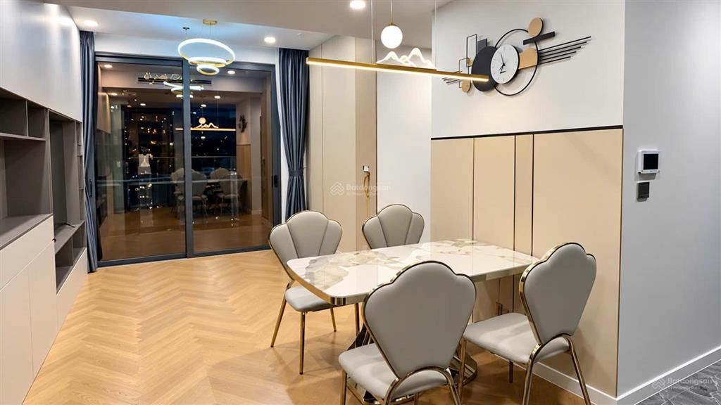 Cần bán gấp căn góc 2 phòng ngủ lumiere 76m2 giá tốt đầu tư chỉ 11 tỷ,  ngay em hiền 0903 037 ***