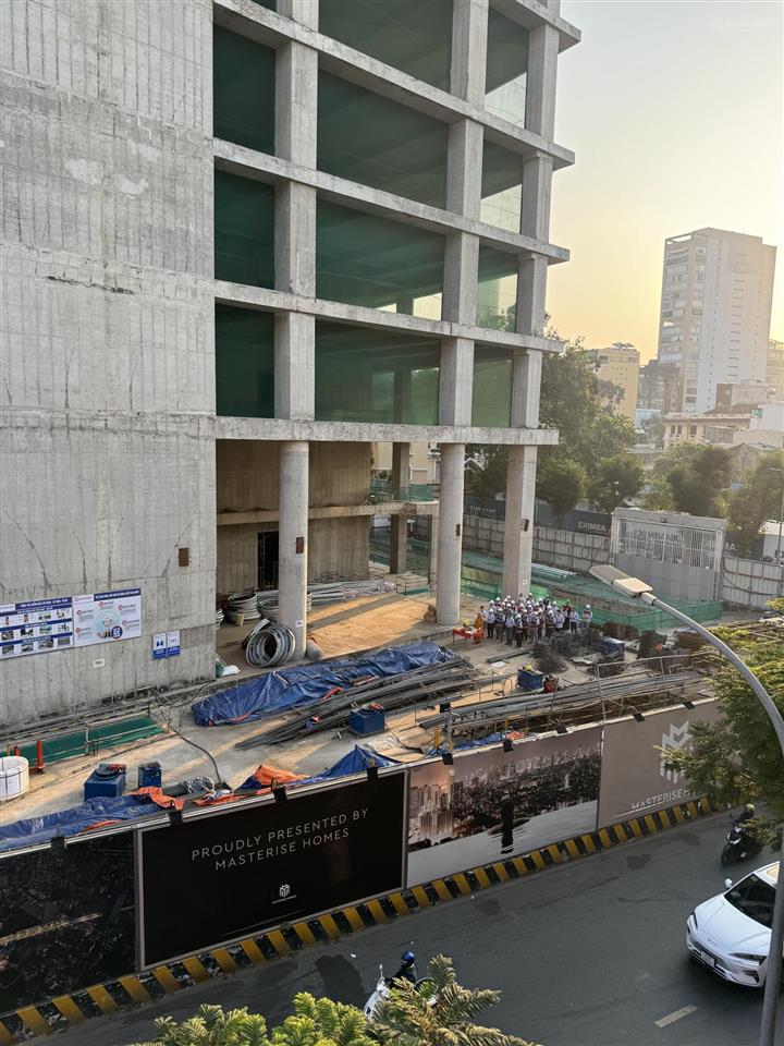 Cho thuê nhà mặt tiền calmette đối diện one central