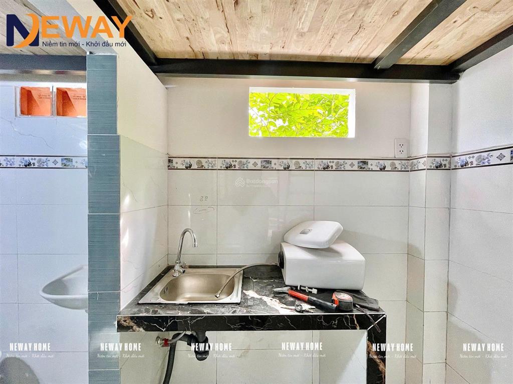 Khai trương dãy trọ trệt  có máy lạnh  mới 100%  cửa sổ trời gác cao  ngay chân cầu tham lương