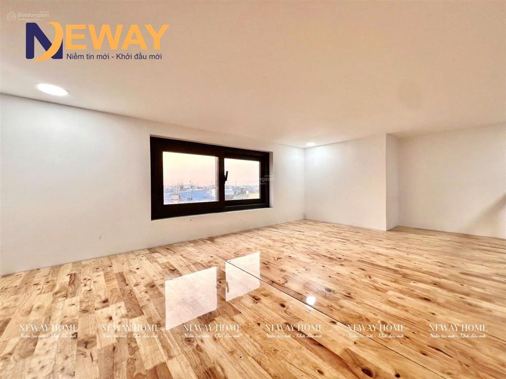 Chdv mới xâyfull nội thấtcửa sổ trời thoáng sáng sẵn thang máy ngay ngã tư 4 xã  lê văn quới