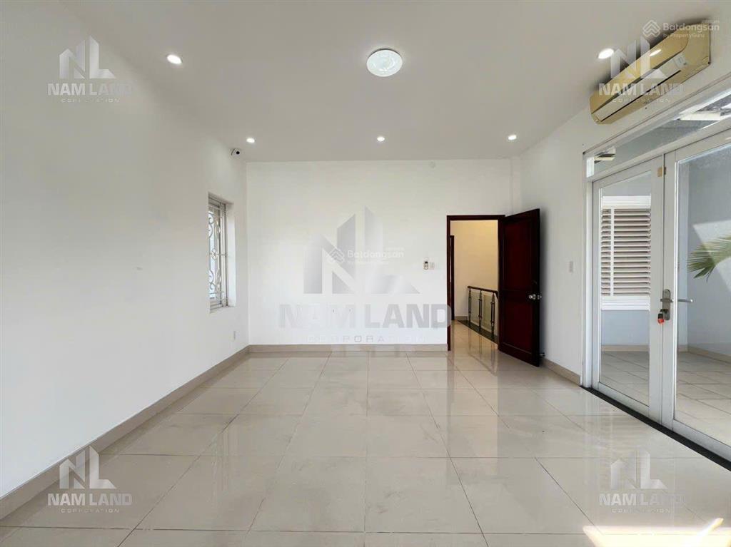 Cho thuê villa 8x16m trệt 2 lầu đường số 20 phường an khánh  gía 40 triệu