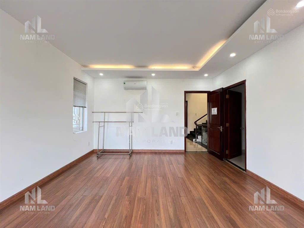 Cho thuê villa 8x16m trệt 2 lầu đường số 20 phường an khánh  gía 40 triệu