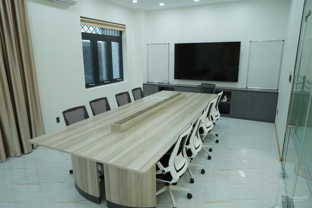 Cho thuê villa 7x21m 1 trệt 3 lầu góc 2 mặt tiền kdc newcity an phú