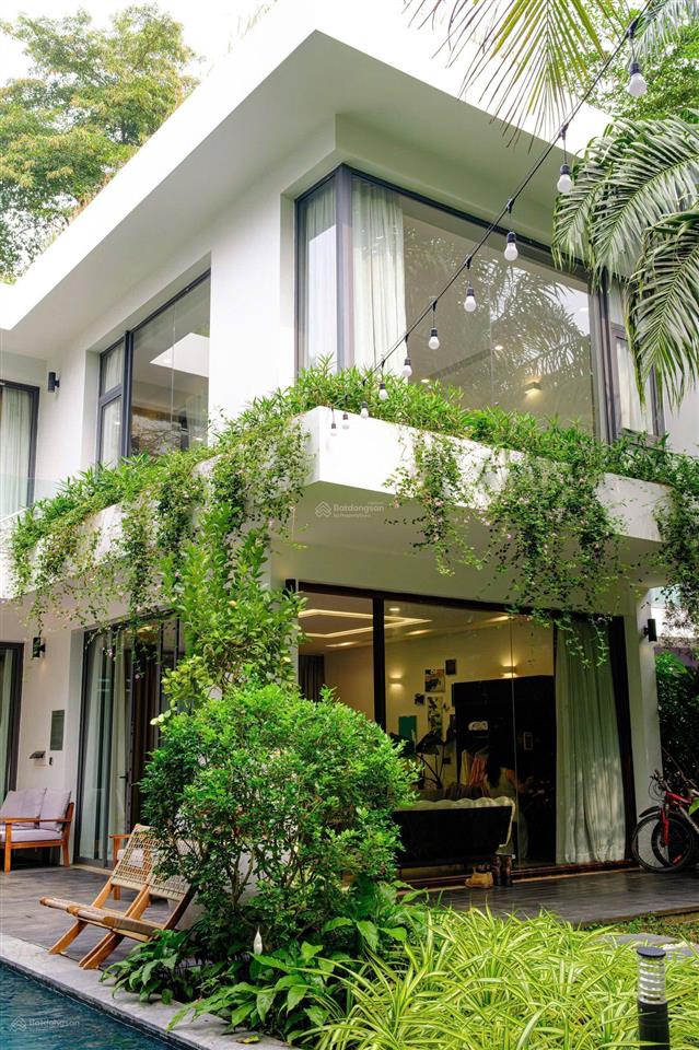 Bán biệt thự charm villa flamingo đại lải resort, sổ lâu dài, vị trí trung tâm, 242/342m², 13.5 tỷ