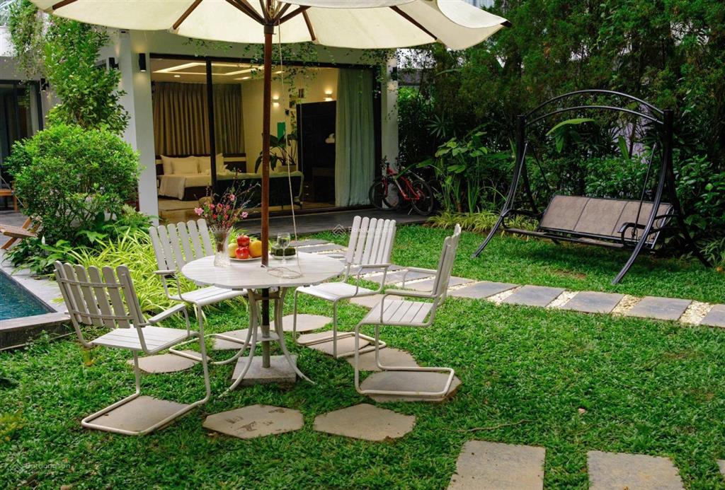 Bán biệt thự charm villa flamingo đại lải resort, sổ lâu dài, vị trí trung tâm, 242/342m², 13.5 tỷ