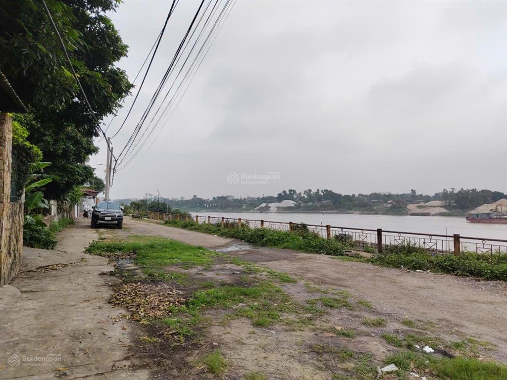 Bán đất giang biên view sông đuống, bãi đỗ xe trước nhà, xây nhà nghỉ dưỡng ở sướng, 79m, 8.5tỷ