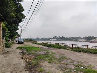 Bán đất giang biên view sông đuống, bãi đỗ xe trước nhà, xây nhà nghỉ dưỡng ở sướng, 79m, 8.5tỷ