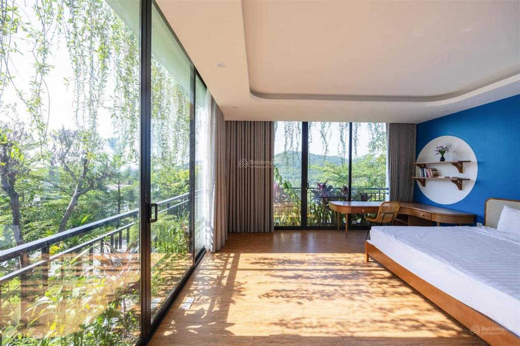 7.5tỷ sh 180/280m villa flamingo đại lải resort, view bao quát thung lũng, nội thất sang sịn ở ngay