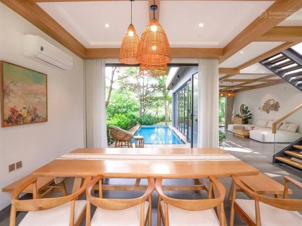9 tỷ bán villa venus 180m/400m bao quát hồ + thung lũng trùng điệp, sổ lâu dài, cách hà nội 45 phút