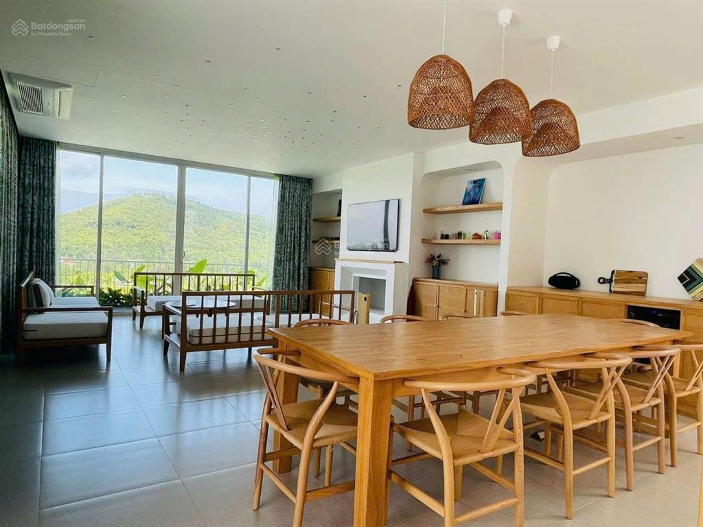 12tỷ  bán biệt thự 250m flamingo đại lải resort, view bao trọn thung lũng, nội thất sịn sò, ở ngay
