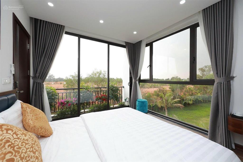 Bán biệt thự lô góc, 259m2/8.5tỷ view công viên và sân gofl, nội thất tâm huyết, vỉa hè 4m, ở ngay