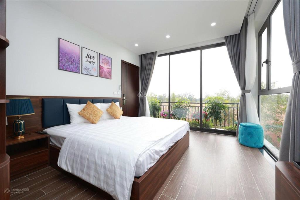 Bán biệt thự lô góc, 259m2/8.5tỷ view công viên và sân gofl, nội thất tâm huyết, vỉa hè 4m, ở ngay