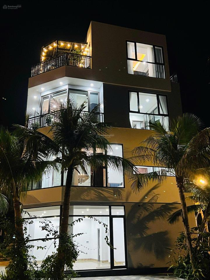 Bán biệt thự lô góc, 259m2/8.5tỷ view công viên và sân gofl, nội thất tâm huyết, vỉa hè 4m, ở ngay
